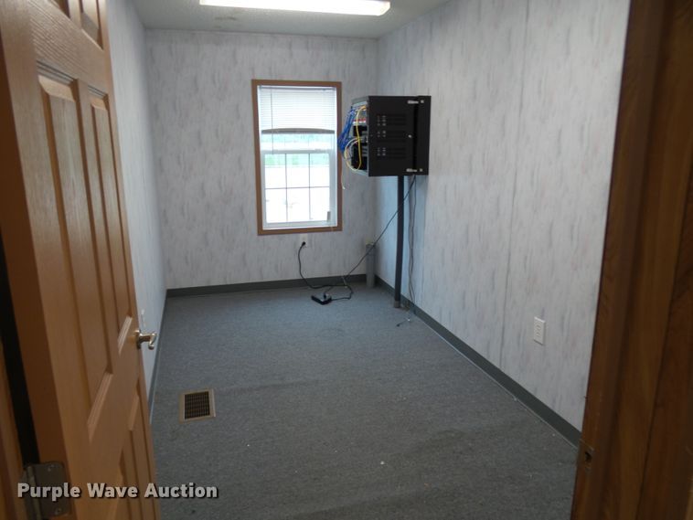 image for item DH7964 2008 Wilkins office trailer