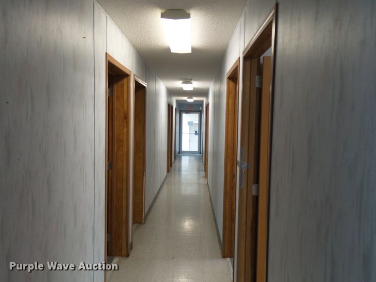 image for item DH7964 2008 Wilkins office trailer