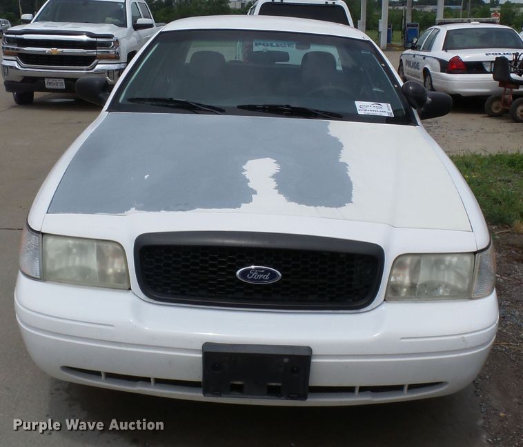 image for item DH7974 2008 Ford Crown Victoria Police Interceptor