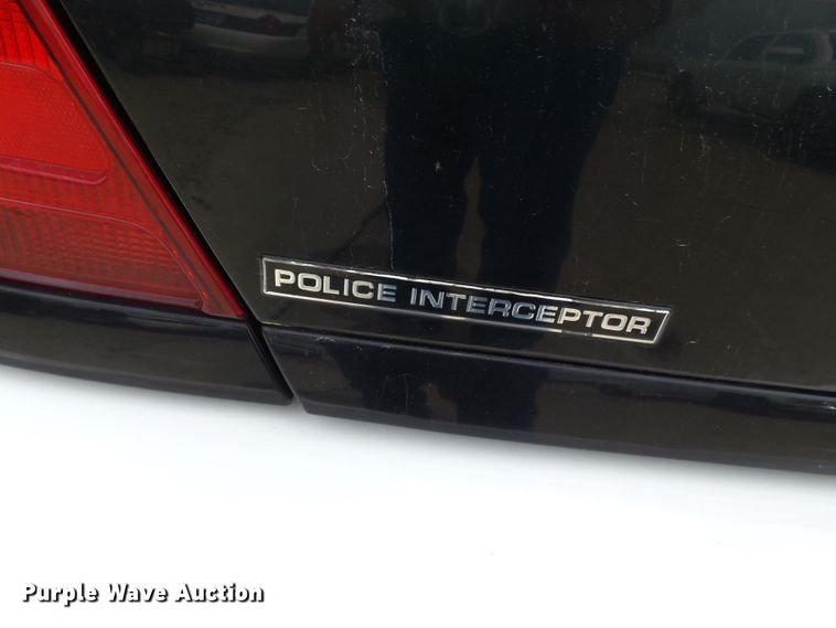 image for item DH7974 2008 Ford Crown Victoria Police Interceptor