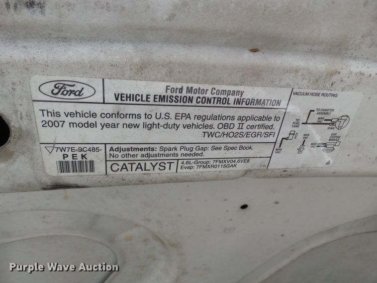 image for item DH7974 2008 Ford Crown Victoria Police Interceptor