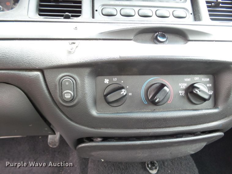 image for item DH7974 2008 Ford Crown Victoria Police Interceptor