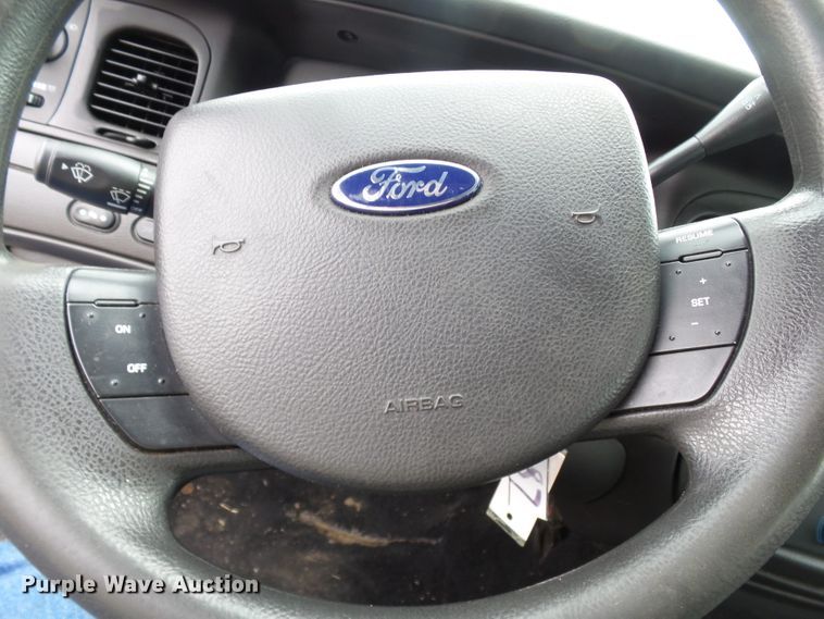 image for item DH7975 2010 Ford Crown Victoria Police Interceptor