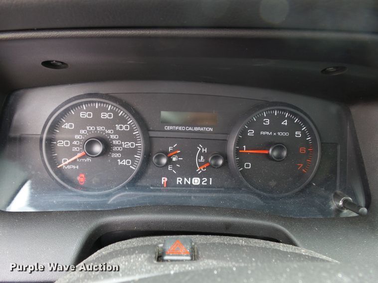 image for item DH7975 2010 Ford Crown Victoria Police Interceptor