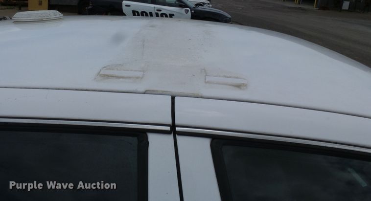 image for item DH7976 2006 Ford Crown Victoria Police Interceptor