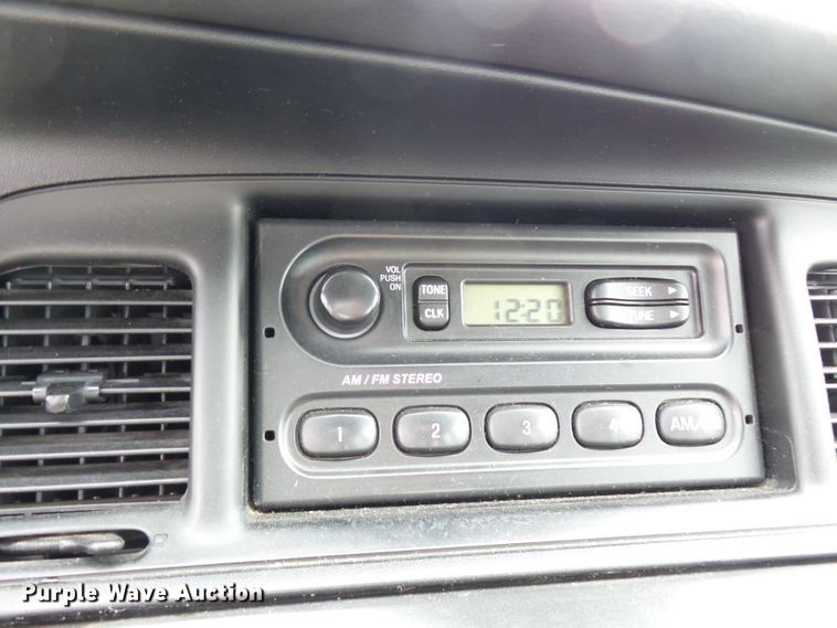 image for item DH7976 2006 Ford Crown Victoria Police Interceptor