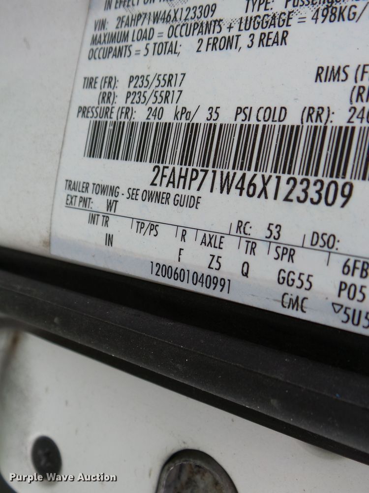 image for item DH7976 2006 Ford Crown Victoria Police Interceptor