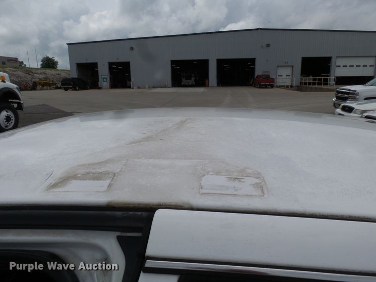 image for item DH7977 2010 Ford Crown Victoria Police Interceptor