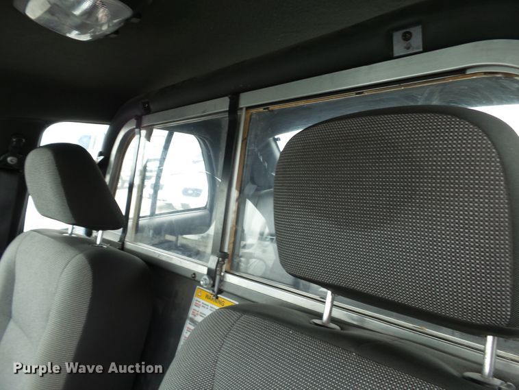 image for item DH7977 2010 Ford Crown Victoria Police Interceptor