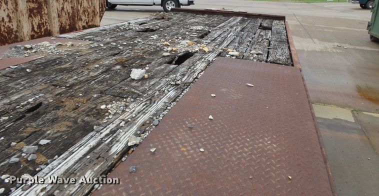 image for item DH7996 1992 Trail King TK20 equipment trailer