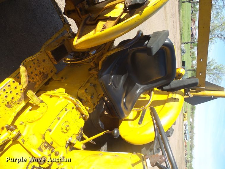 image for item DX9224 1964 Ford 2000  tractor