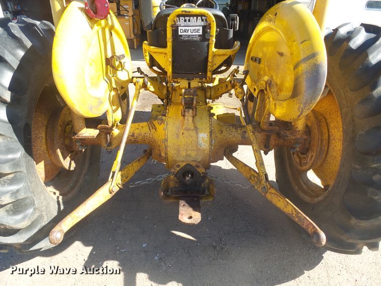 image for item DX9224 1964 Ford 2000  tractor