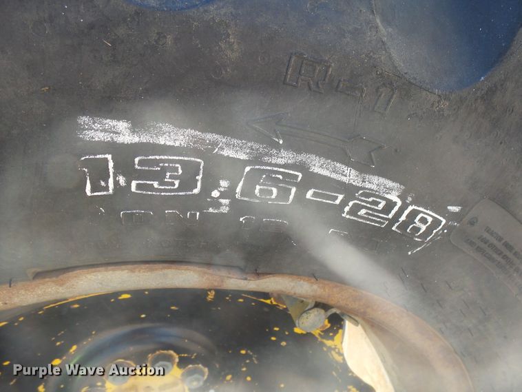 image for item DX9224 1964 Ford 2000  tractor