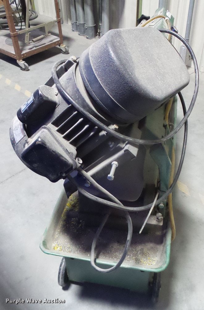 image for item EL9134 Grizzly G1758 metal bandsaw