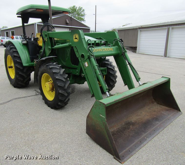image for item FD9443 2003 John Deere 6420L  MFWD tractor