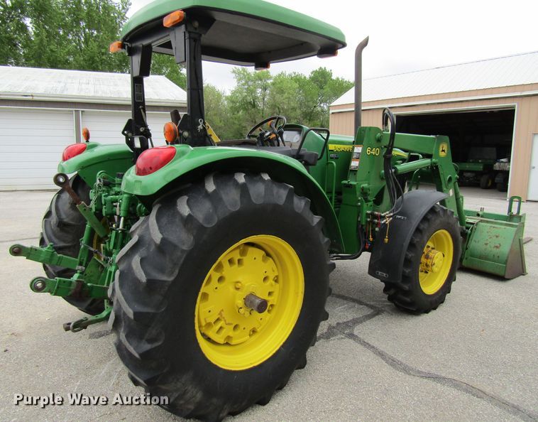 image for item FD9443 2003 John Deere 6420L  MFWD tractor