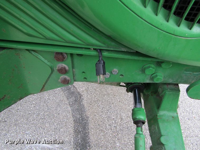 image for item FD9443 2003 John Deere 6420L  MFWD tractor