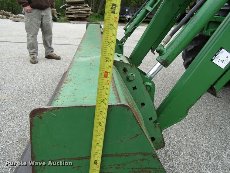 image for item FD9443 2003 John Deere 6420L  MFWD tractor