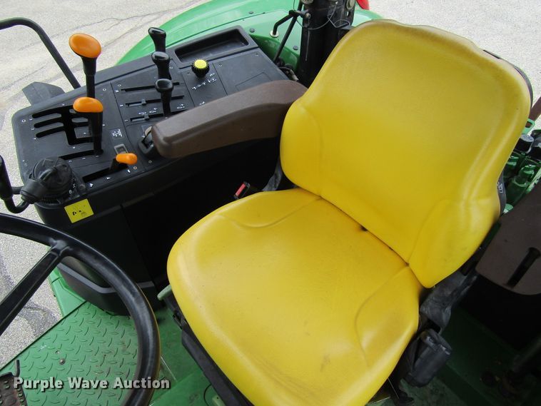 image for item FD9443 2003 John Deere 6420L  MFWD tractor