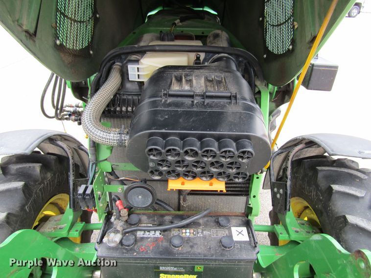 image for item FD9443 2003 John Deere 6420L  MFWD tractor