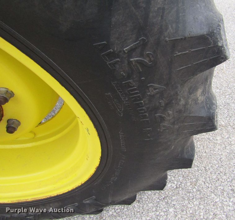 image for item FD9443 2003 John Deere 6420L  MFWD tractor