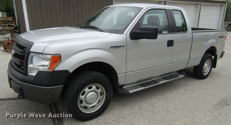 image for item FD9444 2013 Ford F150  SuperCab pickup truck