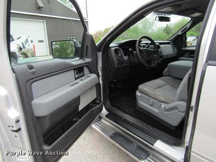 image for item FD9444 2013 Ford F150  SuperCab pickup truck