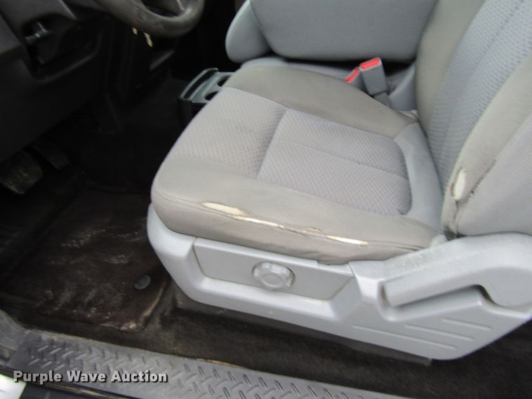 image for item FD9444 2013 Ford F150  SuperCab pickup truck