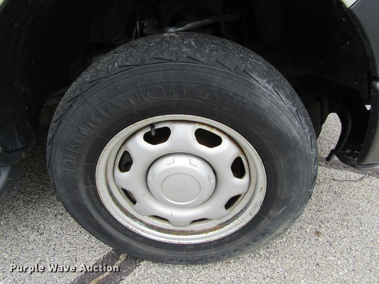 image for item FD9444 2013 Ford F150  SuperCab pickup truck