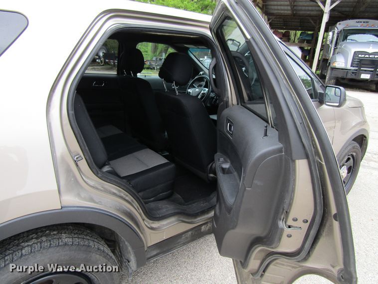 image for item FD9445 2013 Ford Explorer Police Interceptor  SUV