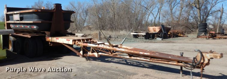 image for item FX9128 1978 Clement dump trailer