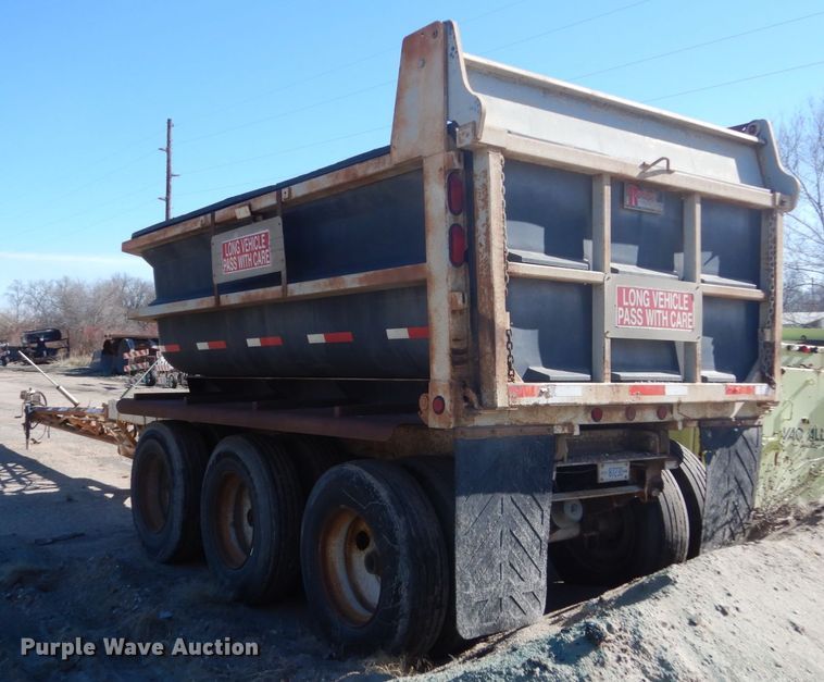 image for item FX9128 1978 Clement dump trailer