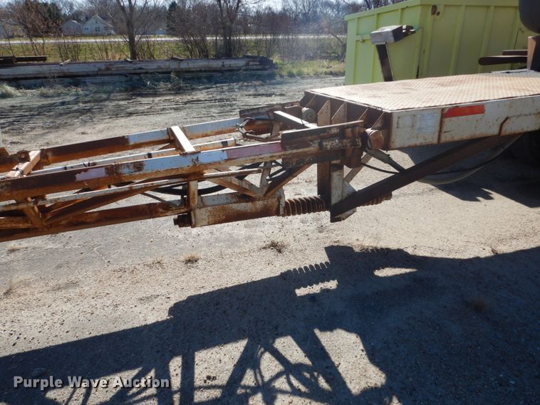 image for item FX9128 1978 Clement dump trailer