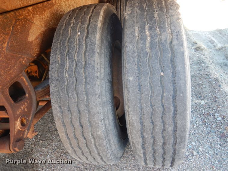 image for item FX9128 1978 Clement dump trailer