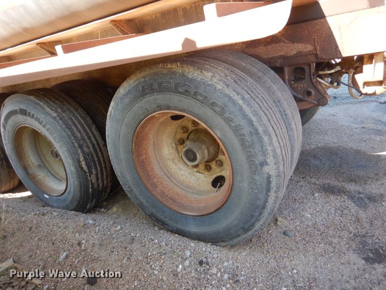 image for item FX9128 1978 Clement dump trailer
