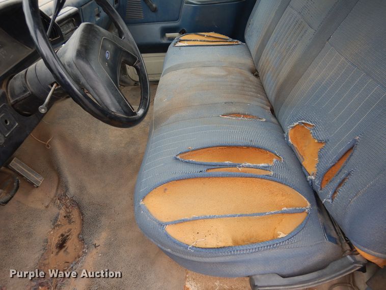 image for item GE9412 1987 Ford F150  utility bed pickup truck