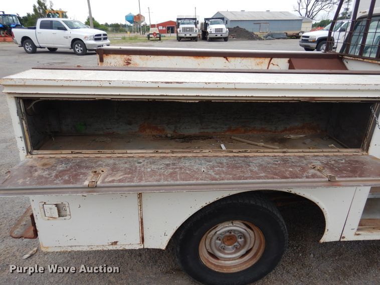 image for item GE9412 1987 Ford F150  utility bed pickup truck