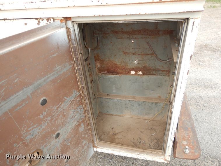 image for item GE9412 1987 Ford F150  utility bed pickup truck