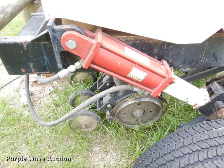 image for item GH9781 Truax FLXIT812 Flex II seeder
