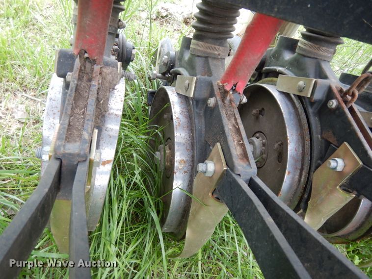 image for item GH9781 Truax FLXIT812 Flex II seeder