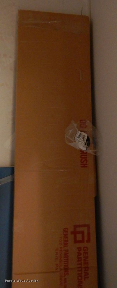 image for item GH9788 General bathroom partitions