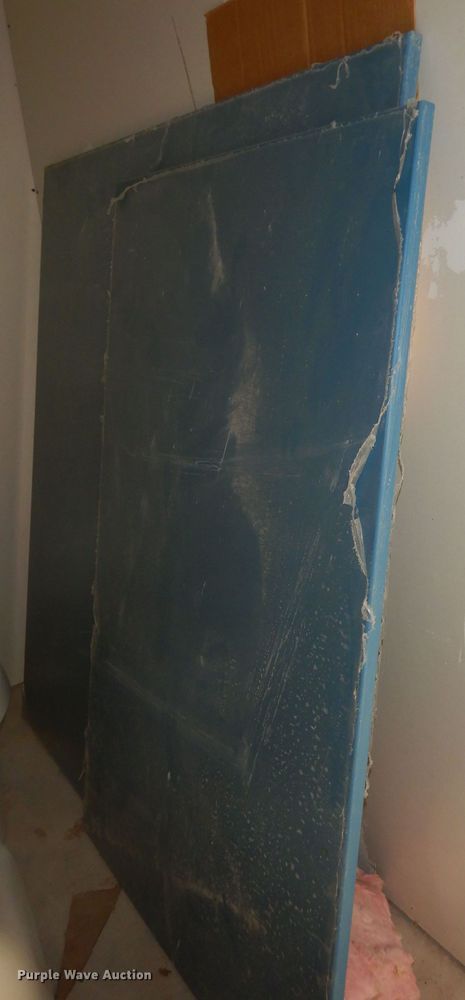 image for item GH9788 General bathroom partitions