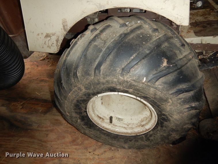 image for item GH9823 Grasshopper 618 ZTR lawn mower