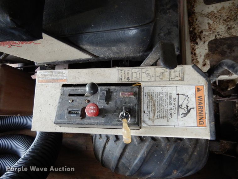 image for item GH9823 Grasshopper 618 ZTR lawn mower