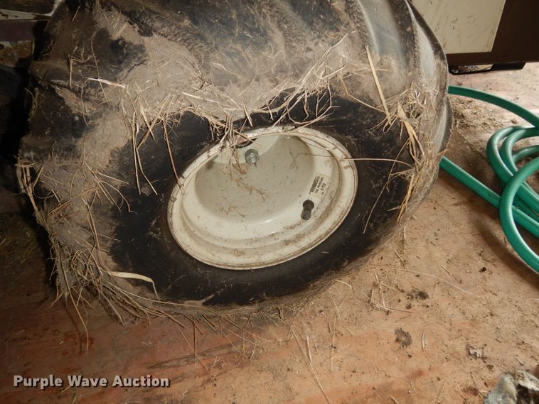 image for item GH9823 Grasshopper 618 ZTR lawn mower