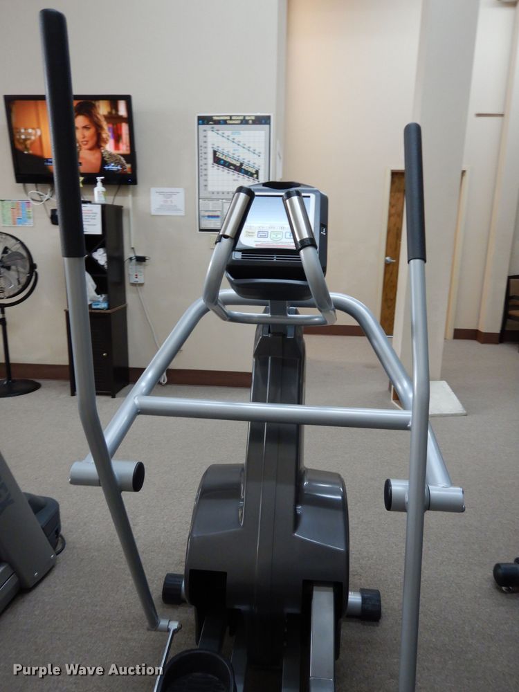 image for item GH9924 SciFit SXT7000 elliptical