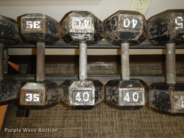 image for item GH9927 Weight rack with dumbbells