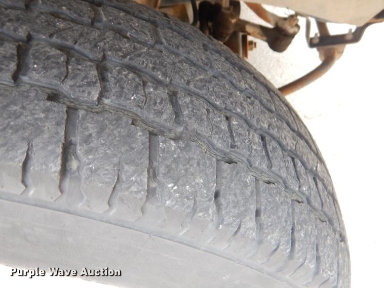 image for item GN9362 1991 Chevrolet Suburban  SUV