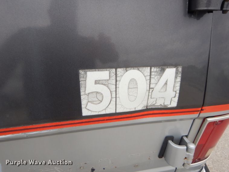 image for item GN9362 1991 Chevrolet Suburban  SUV