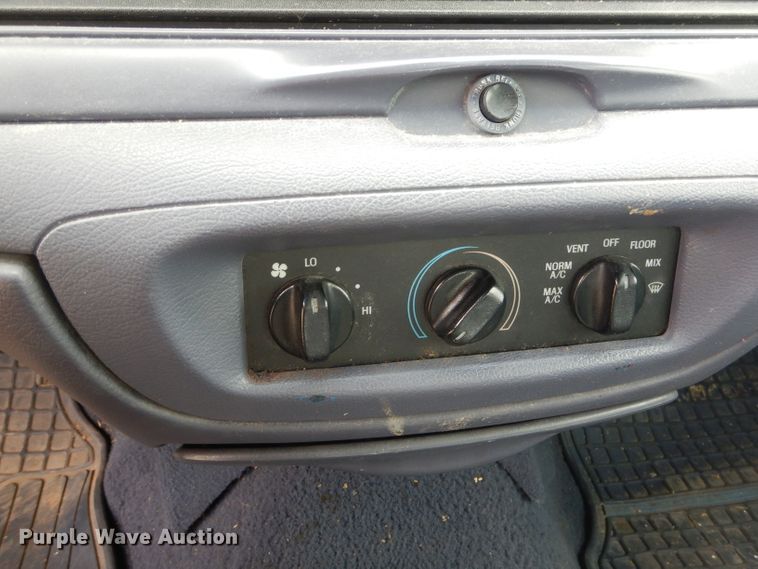 image for item GN9365 1998 Ford Crown Victoria Police Interceptor